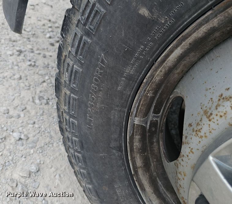 image for item DP1041 2015 GMC  Sierra 3500 Double Cab flatbed pickup truck