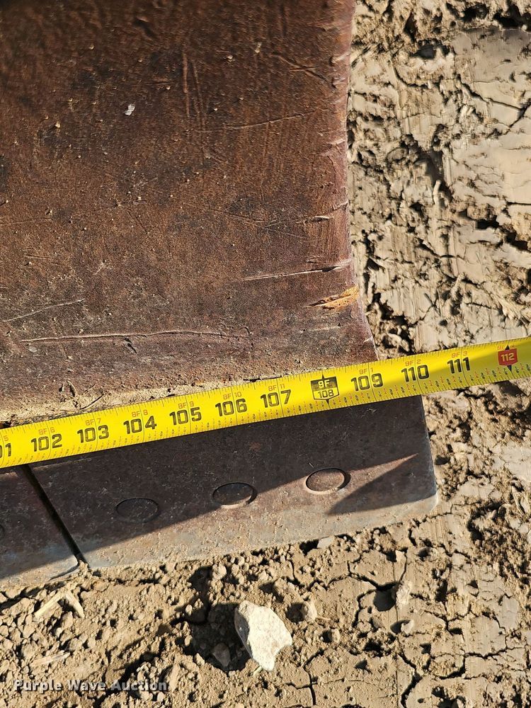 image for item DP6558 1952 Caterpillar D4 dozer