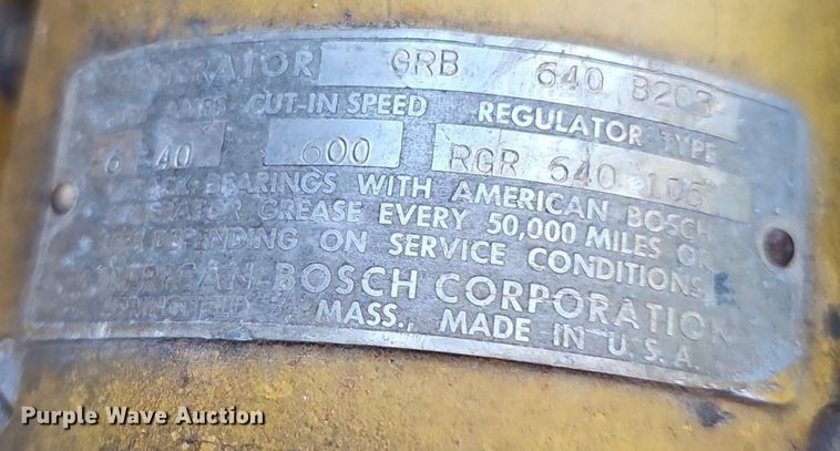 image for item DP6558 1952 Caterpillar D4 dozer