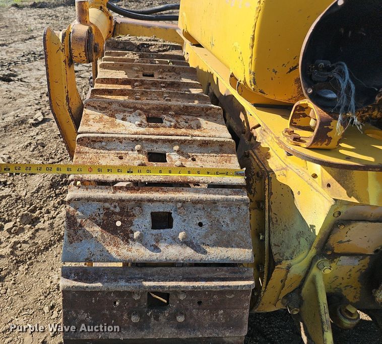 image for item DP6558 1952 Caterpillar D4 dozer