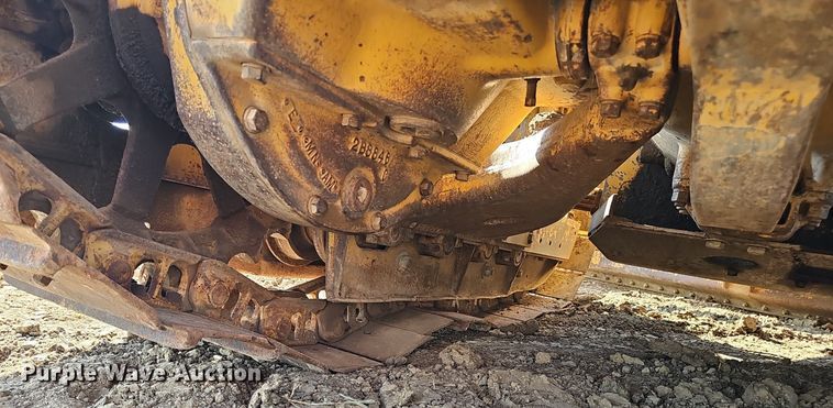image for item DP6558 1952 Caterpillar D4 dozer