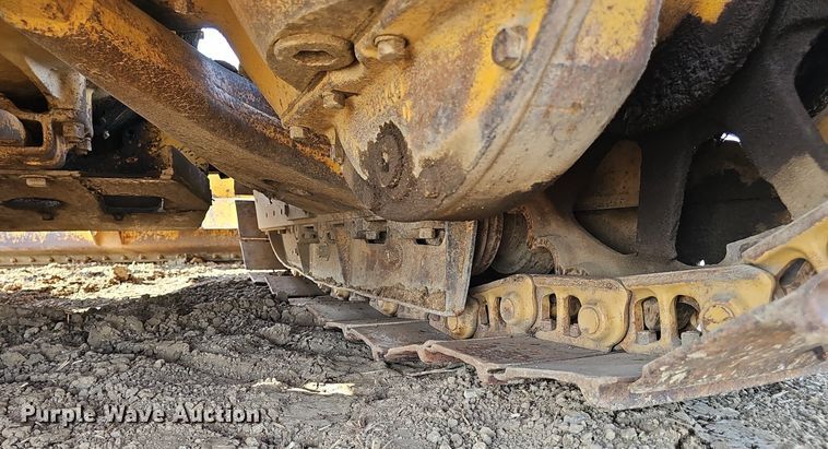 image for item DP6558 1952 Caterpillar D4 dozer