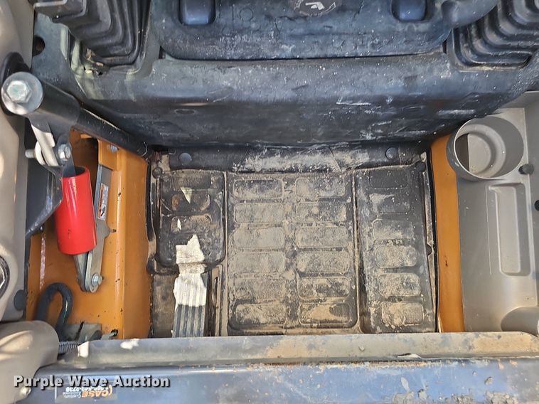 image for item DP6559 2015 Case SV280 skid steer loader