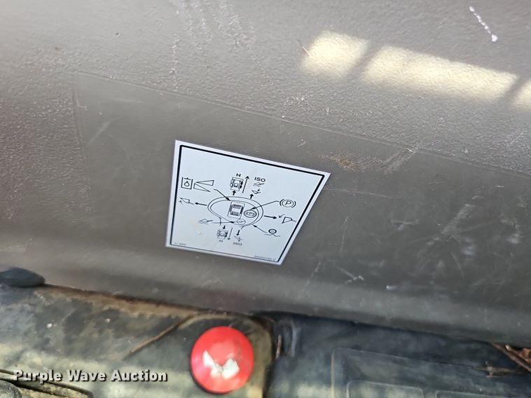 image for item DP6559 2015 Case SV280 skid steer loader