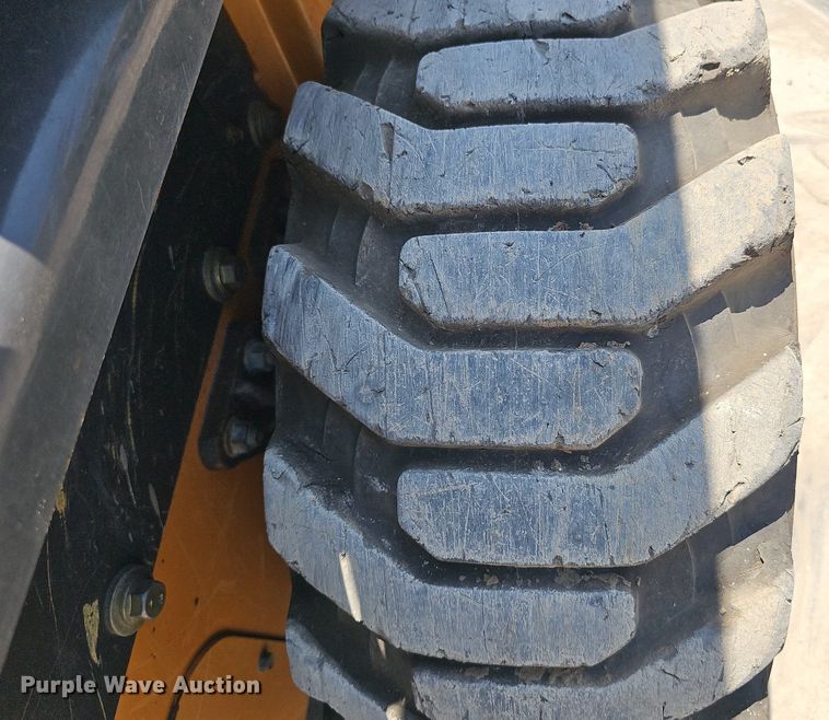 image for item DP6559 2015 Case SV280 skid steer loader