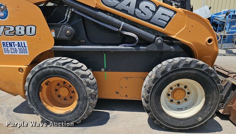 image for item DP6559 2015 Case SV280 skid steer loader