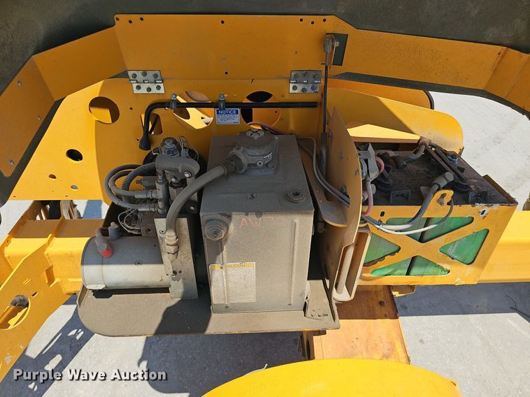 image for item DP6561 2017 Haulotte 3632T boom lift