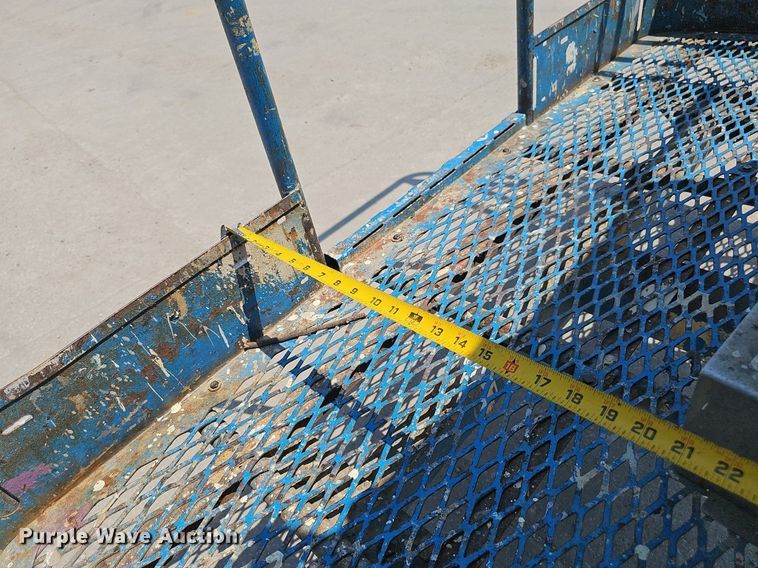 image for item DP6566 2006 Genie Z-45/25 boom lift