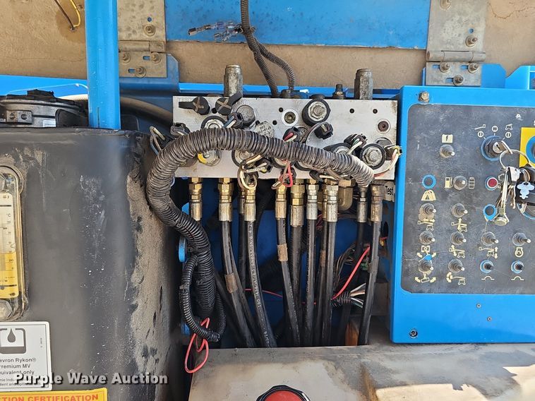 image for item DP6566 2006 Genie Z-45/25 boom lift