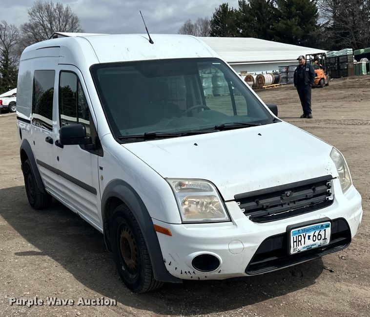 image for item DQ0694 2013 Ford  Transit Connect XLT van