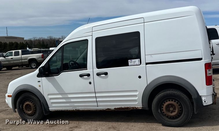 image for item DQ0694 2013 Ford  Transit Connect XLT van
