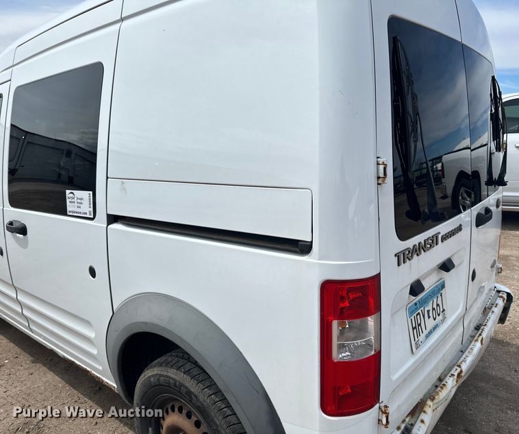 image for item DQ0694 2013 Ford  Transit Connect XLT van