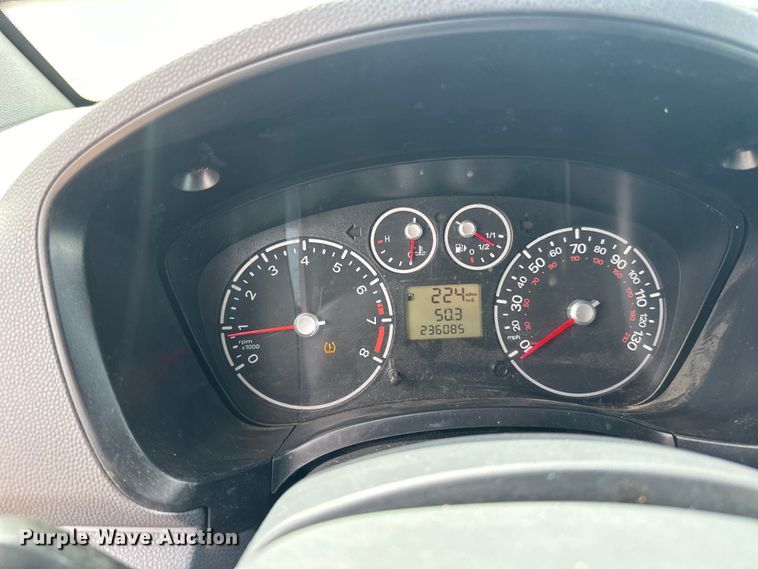 image for item DQ0694 2013 Ford  Transit Connect XLT van