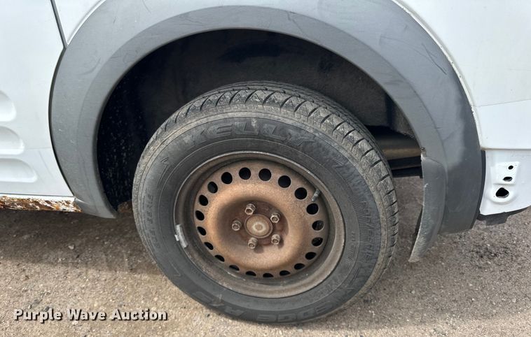 image for item DQ0694 2013 Ford  Transit Connect XLT van