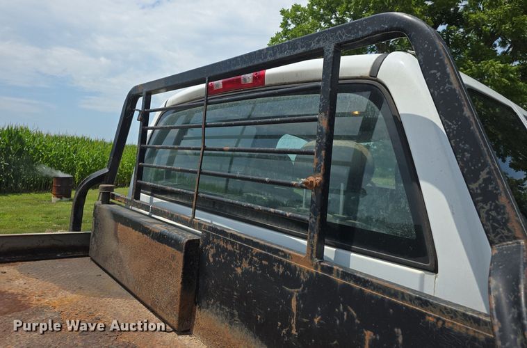 image for item DQ4416 2004 Dodge  Ram 3500 Quad Cab bale bed pickup truck