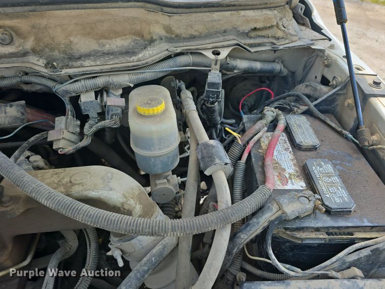 image for item DQ4416 2004 Dodge  Ram 3500 Quad Cab bale bed pickup truck