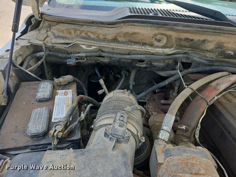 image for item DQ4416 2004 Dodge  Ram 3500 Quad Cab bale bed pickup truck