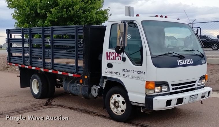 image for item DQ6165 2002 Isuzu  NPR HD flatbed truck