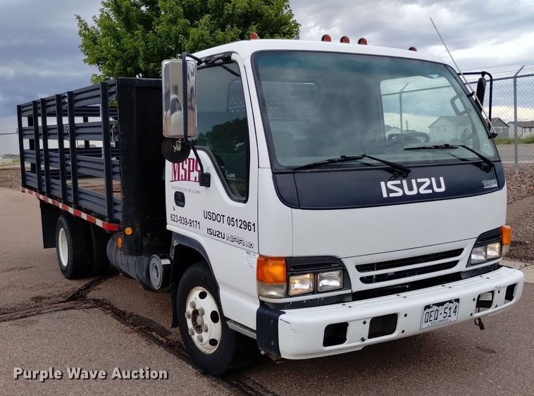 image for item DQ6165 2002 Isuzu  NPR HD flatbed truck