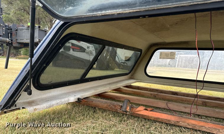 image for item DQ6852 Ford F150 camper shell