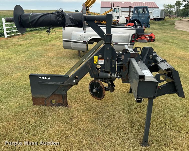 image for item DQ6853 Bobcat skid steer silt fence installer