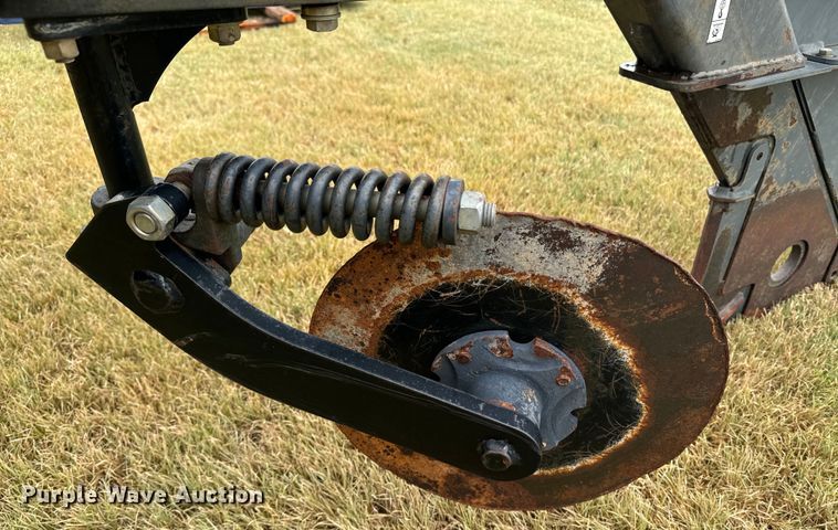 image for item DQ6853 Bobcat skid steer silt fence installer