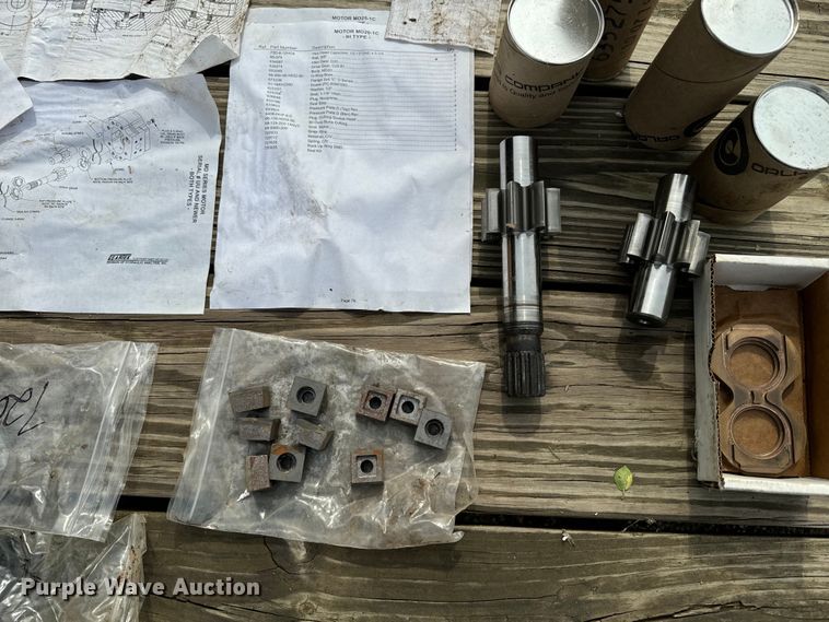 image for item DQ6859 Dymax skid steer tree saw