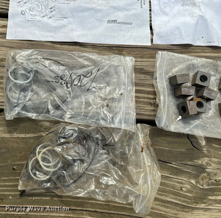 image for item DQ6859 Dymax skid steer tree saw