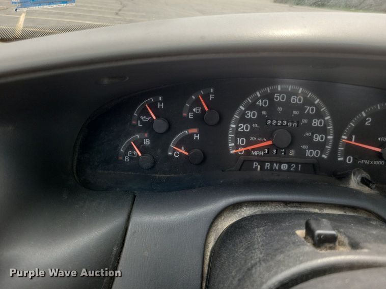 image for item DR4866 1998 Ford  F150 pickup truck