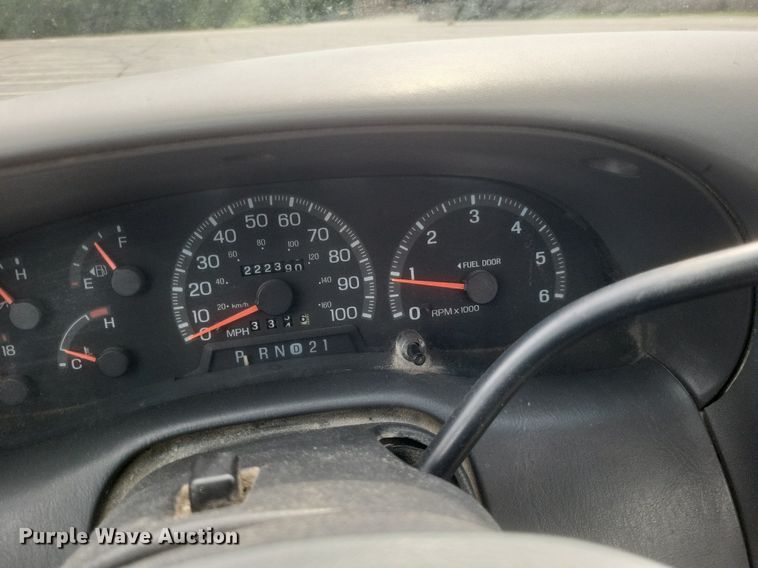 image for item DR4866 1998 Ford  F150 pickup truck