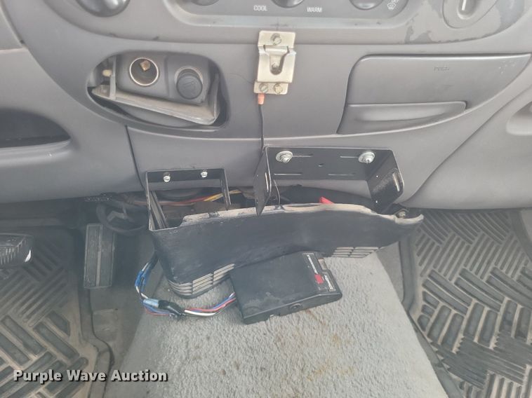 image for item DR4866 1998 Ford  F150 pickup truck