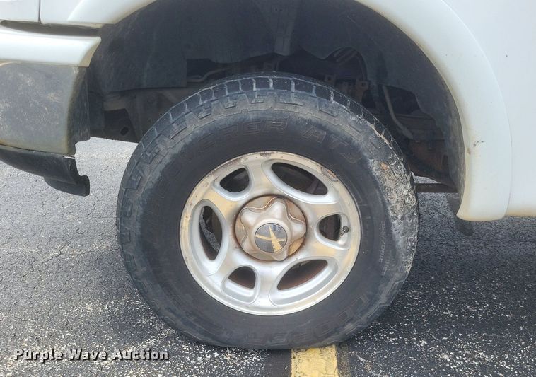 image for item DR4866 1998 Ford  F150 pickup truck