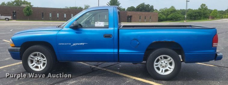 image for item DR4867 2001 Dodge  Dakota Sport pickup truck