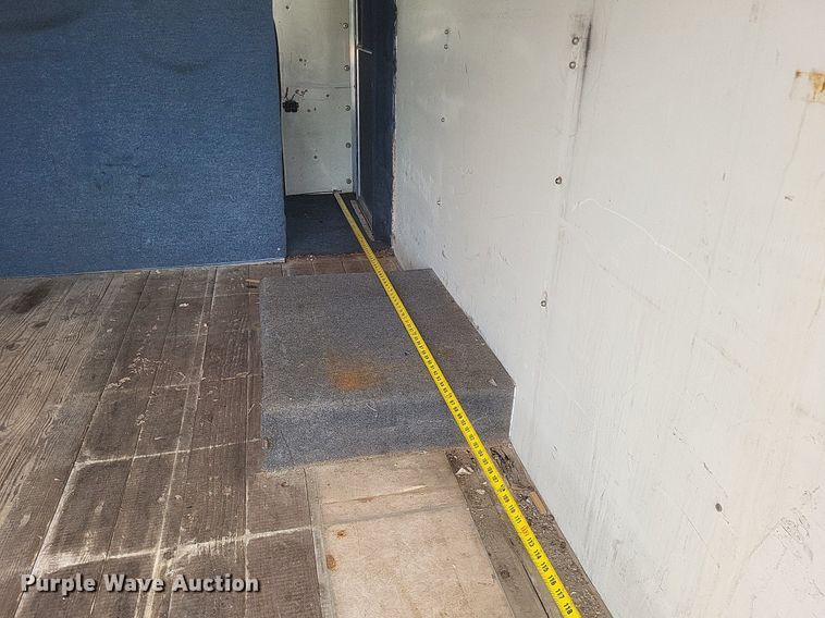 image for item DR4870 2004 Chevrolet  delivery truck