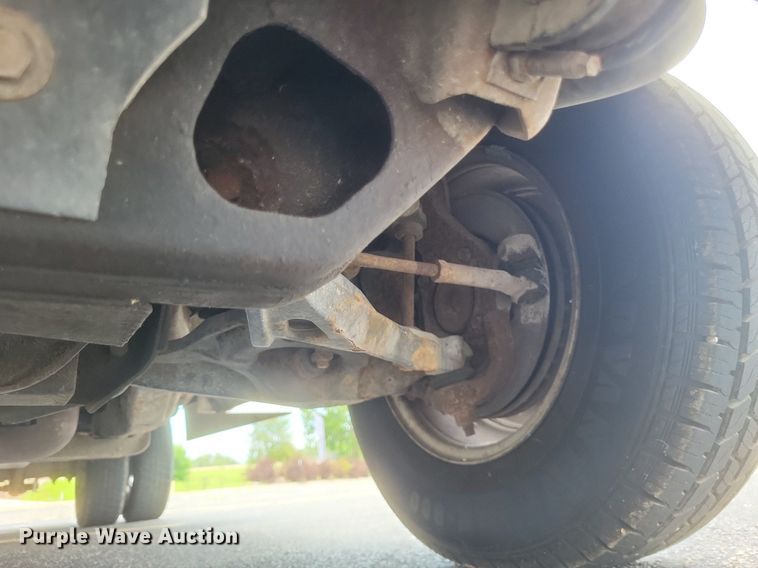 image for item DR4870 2004 Chevrolet  delivery truck