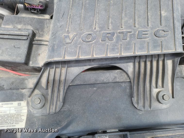 image for item DR4870 2004 Chevrolet  delivery truck