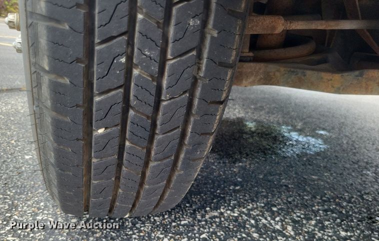 image for item DR4870 2004 Chevrolet  delivery truck