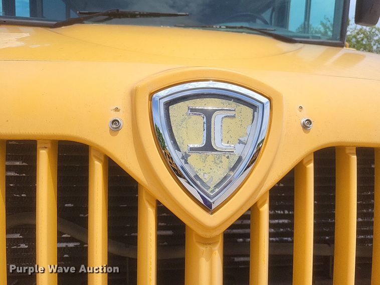 image for item DR4873 2008 International  CE300 school bus