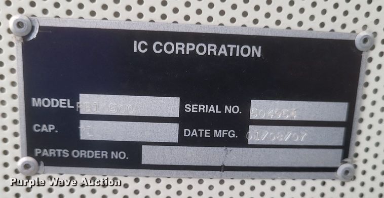 image for item DR4873 2008 International  CE300 school bus