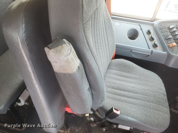 image for item DR4874 2014 International  school bus