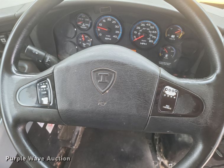 image for item DR4874 2014 International  school bus