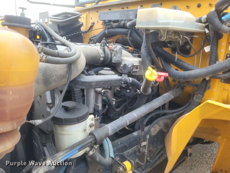 image for item DR4874 2014 International  school bus