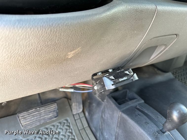 image for item DS4212 2008 Chevrolet  Silverado 2500HD Ext. Cab pickup truck