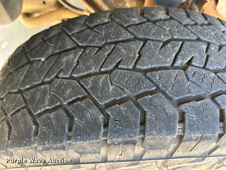 image for item DS4212 2008 Chevrolet  Silverado 2500HD Ext. Cab pickup truck