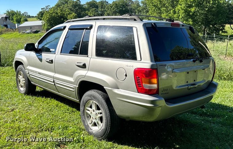 image for item DX0825 2000 Jeep Grand Cherokee SUV