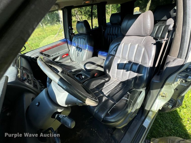 image for item DX0825 2000 Jeep Grand Cherokee SUV