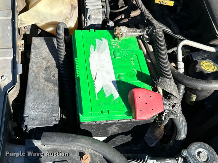 image for item DX0825 2000 Jeep Grand Cherokee SUV