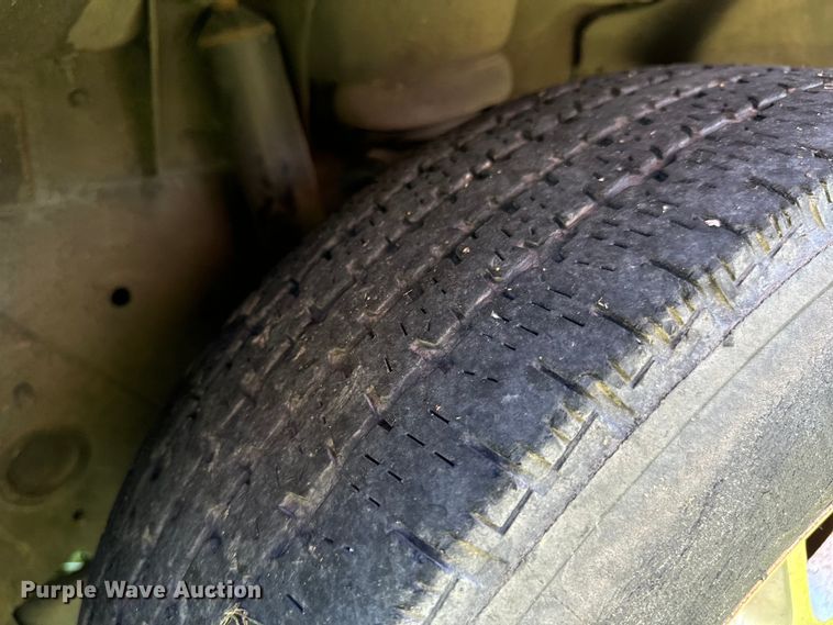 image for item DX0825 2000 Jeep Grand Cherokee SUV