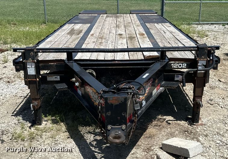 image for item DX0851 2016 H&H equipment trailer
