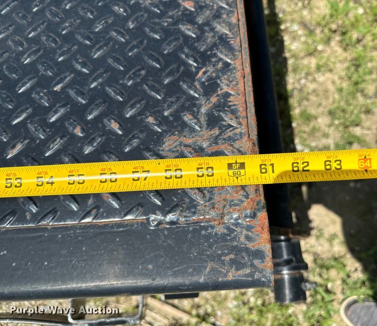 image for item DX0851 2016 H&H equipment trailer